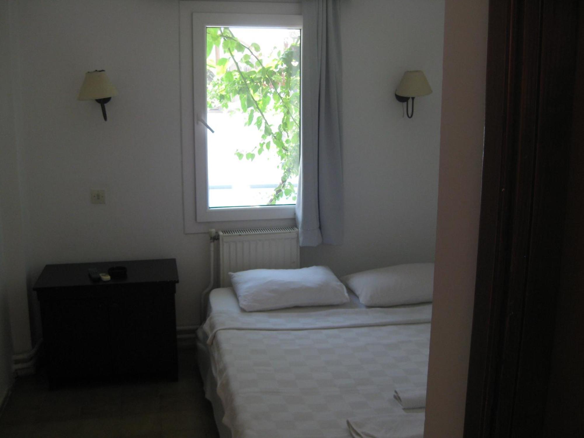 Bircan Hotel Bodrum Bagian luar foto