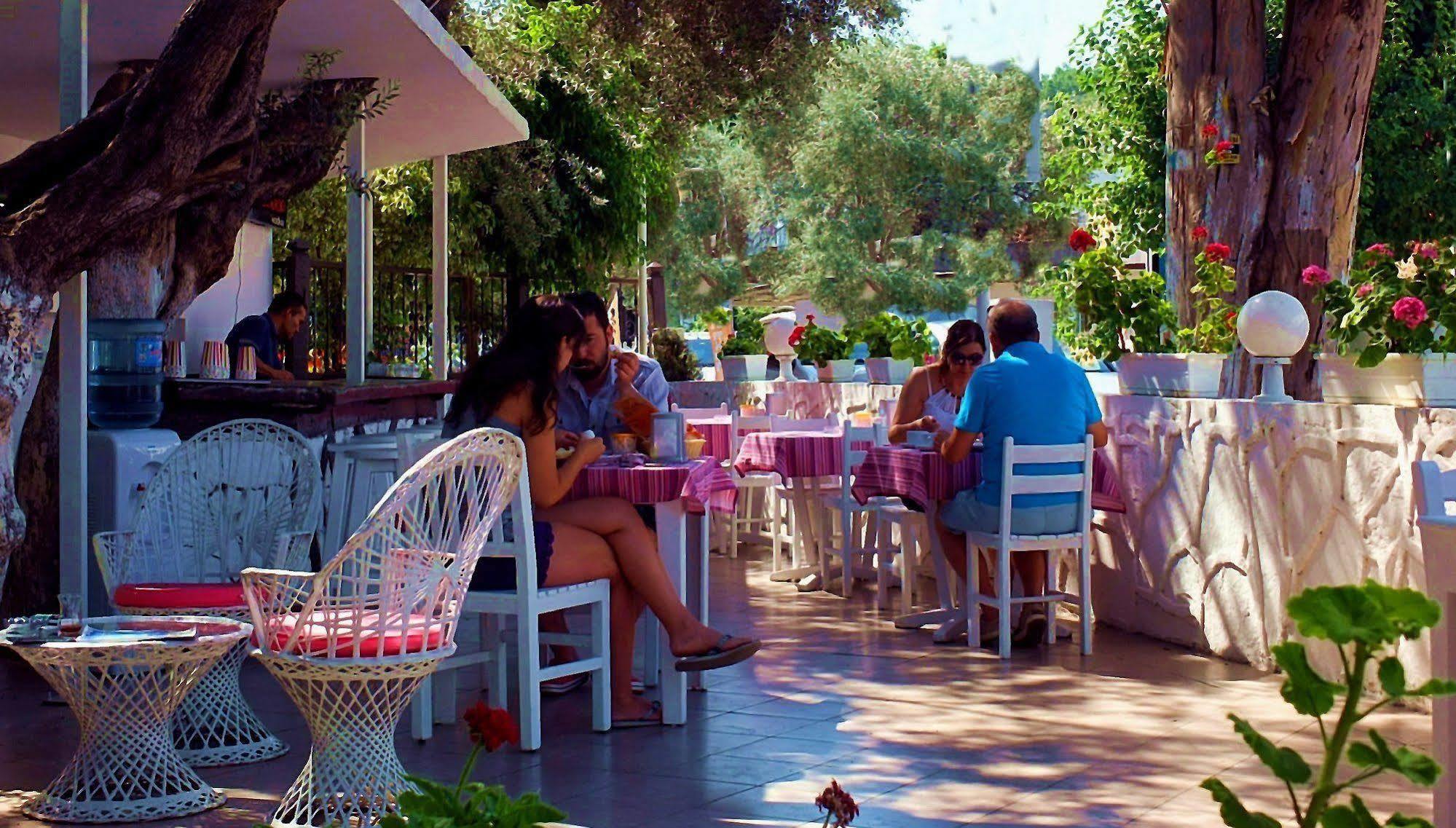 Bircan Hotel Bodrum Bagian luar foto
