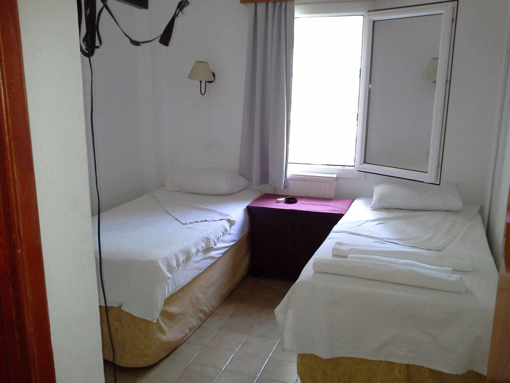 Bircan Hotel Bodrum Bagian luar foto